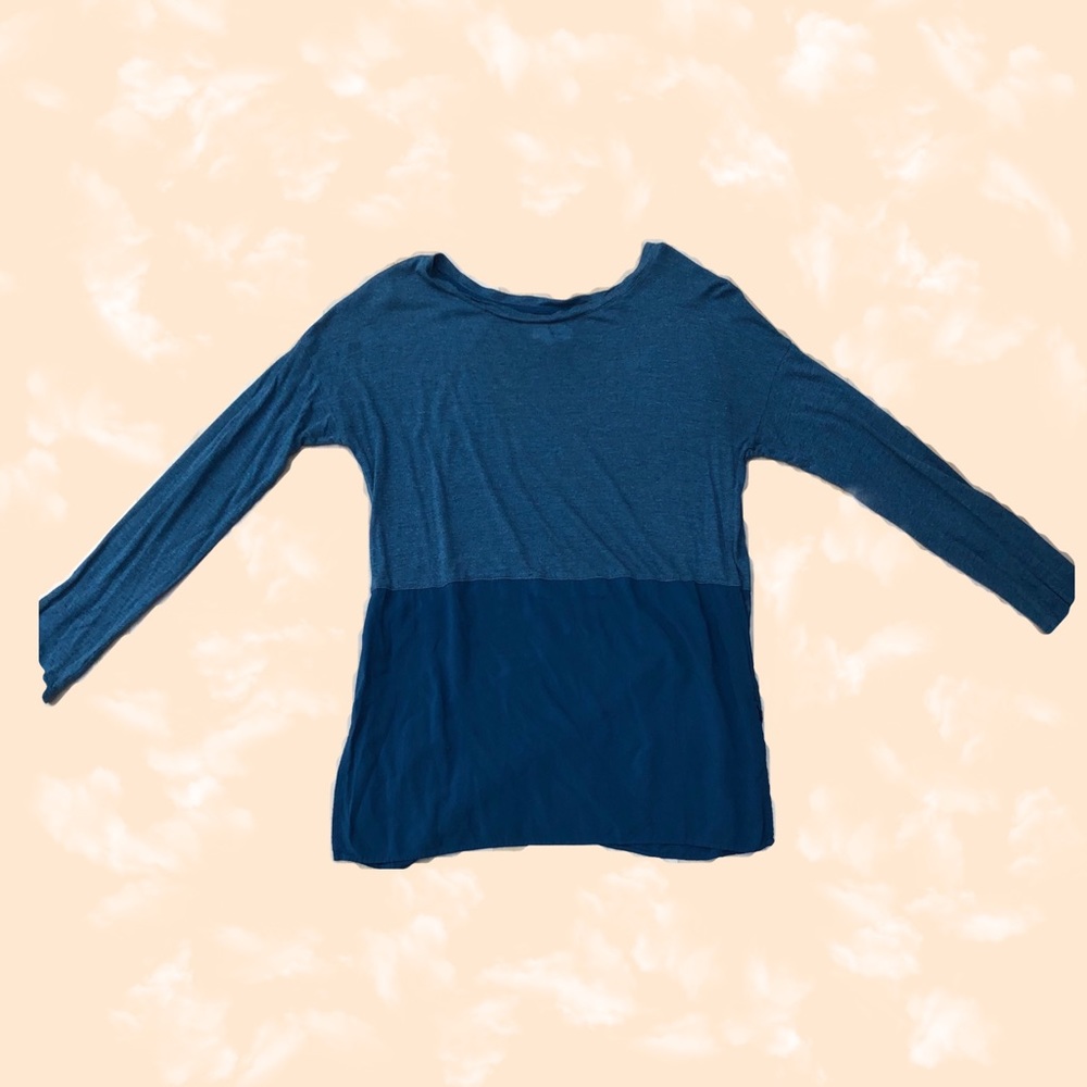 Lou and Grey two toned blue top size XS